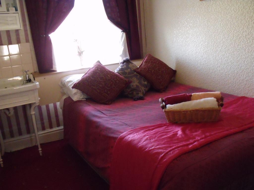 The Derby Hotel Blackpool Rum bild