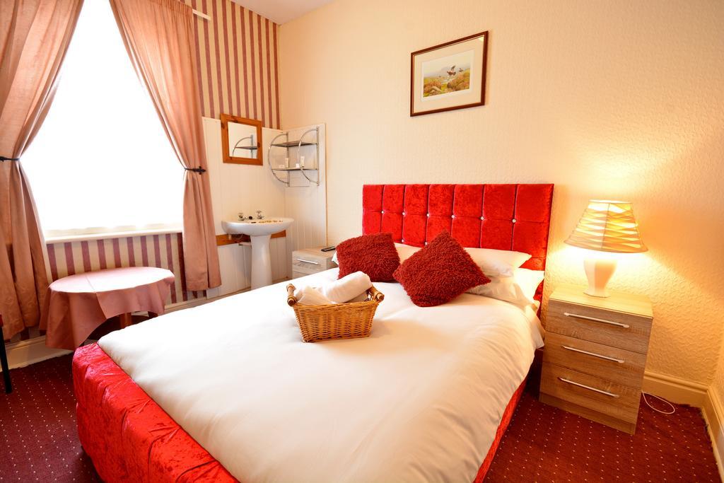 The Derby Hotel Blackpool Exteriör bild